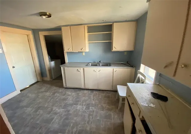 Photo 2 of Single family home for sale at 119 S 7th St, Okemah, OK 74859 | MLS# 1245555 | Listing updated on 2026-08-28