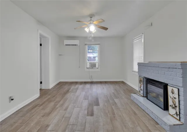Photo 3 of Single family home for sale at 412 N 16th Street, Guthrie, OK 73044 | MLS# 1245557 | Listing updated on 2026-08-27