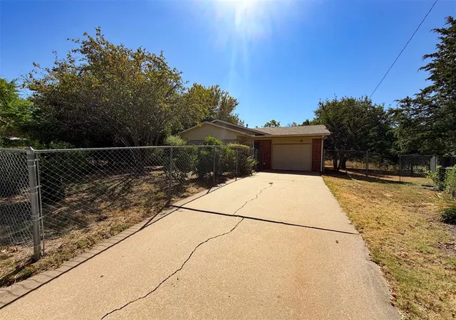 Photo 1 of Single family home for sale at 312 Elmwood Ter, Anadarko, OK 73005 | MLS# 1245562 | Listing updated on 2026-08-28