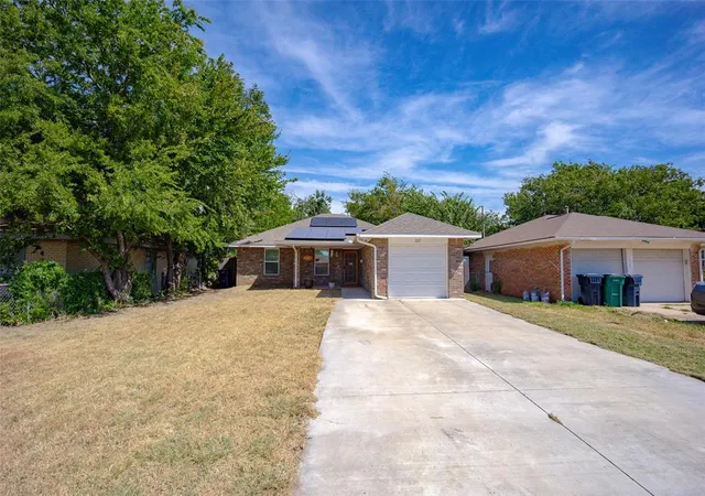 Photo 2 of Single family home for sale at 117 Nw 81st St, Oklahoma City, OK 73114 | MLS# 1245564 | Listing updated on 2026-09-07