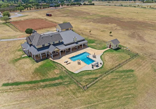 Photo 3 of Single family home for sale at 14001 Nw 150th Street, Piedmont, OK 73078 | MLS# 1245570 | Listing updated on 2026-09-20