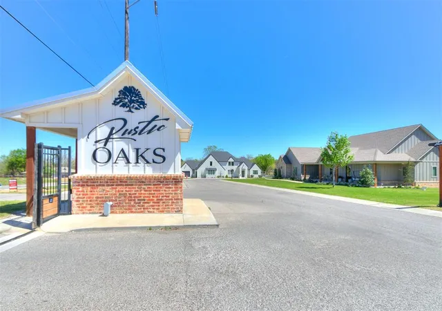 Photo 3 of Single family home for sale at 1530 Shaylee Ln, Choctaw, OK 73020 | MLS# 1245602 | Listing updated on 2026-09-21