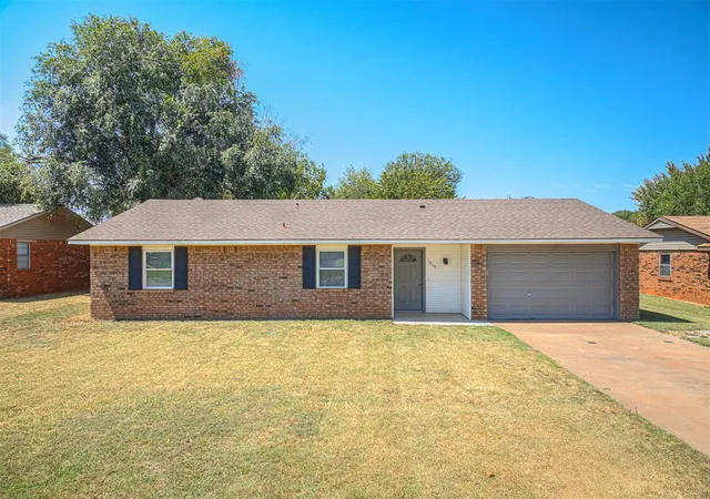 Photo 1 of Single family home for sale at 1009 Shady Creek Cir, Guthrie, OK 73044 | MLS# 1245609 | Listing updated on 2026-09-30