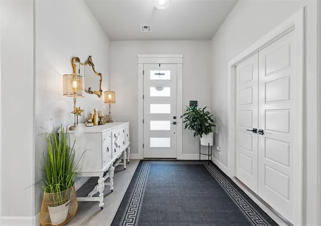 Photo 3 of Sale Pending at 1800 Lago Dr, Oklahoma City, OK 73160 | MLS# 1245612 | Listing updated on 2026-08-28