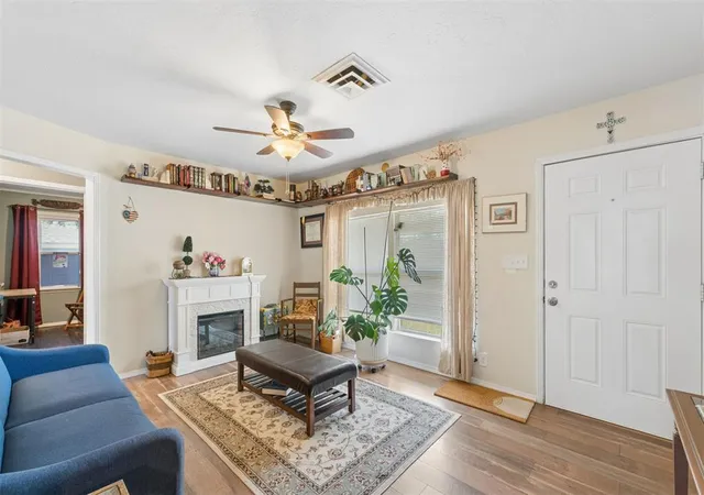 Photo 3 of Single family home for sale at 411 Russell Dr, Oklahoma City, OK 73110 | MLS# 1245617 | Listing updated on 2026-08-26
