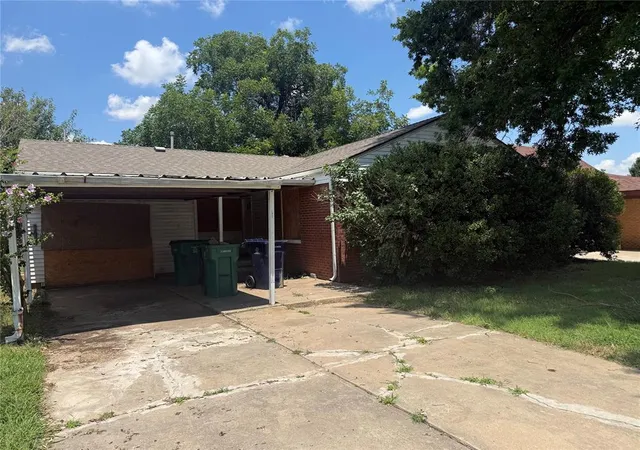 2nd image of 2209 Sw 59th Pl, Oklahoma City, OK 73159 | MLS# 1245618