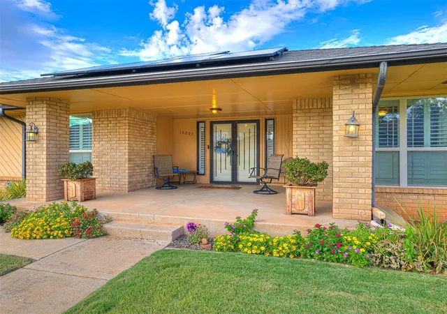 Photo 3 of Single family home for sale at 10001 Thompson Ave, Yukon, OK 73099 | MLS# 1245622 | Listing updated on 2026-10-28