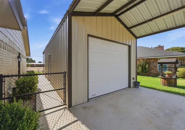 Photo 5 of Sale Pending at 107 Fairview Ln, Tipton, OK 73570 | MLS# 1245629 | Listing updated on 2026-08-24