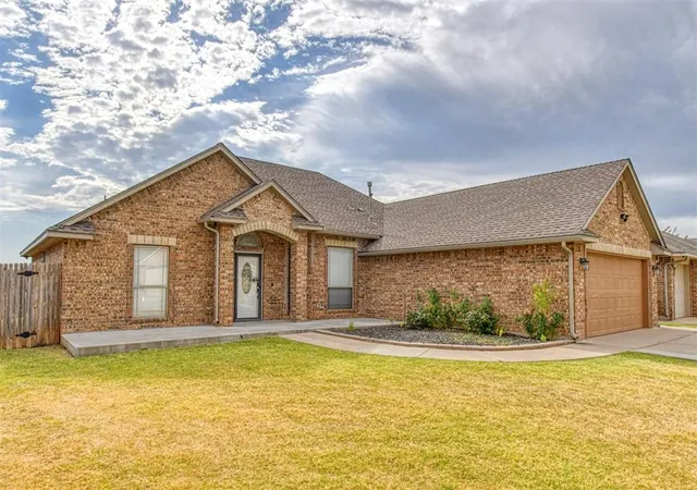 2nd image of 4228 Notting Hill Dr, Oklahoma City, OK 73160 | MLS# 1245631