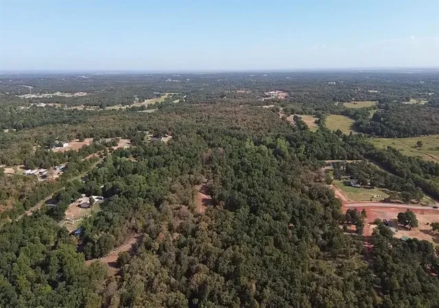 5th image of 21700 Martin Tract 2 Rd, Harrah, OK 73045 | MLS# 1245638