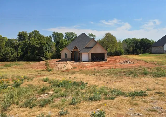 Photo 2 of Single family home for sale at 1149 Wolf Creek Ct, Blanchard, OK 73010 | MLS# 1245646 | Listing updated on 2026-10-02