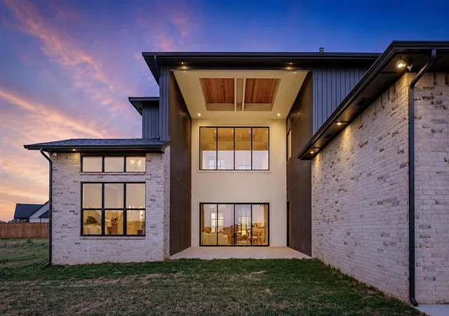 36th image of 2600 Majestic Wy, Yukon, OK 73099 | MLS# 1245653