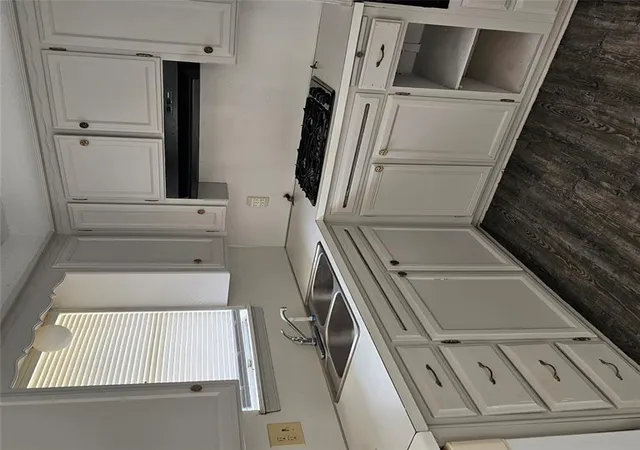 Photo 4 of Single family home for sale at 820 Nw 16Th St, Oklahoma City, OK 73160 | MLS# 1245659 | Listing updated on 2026-10-01