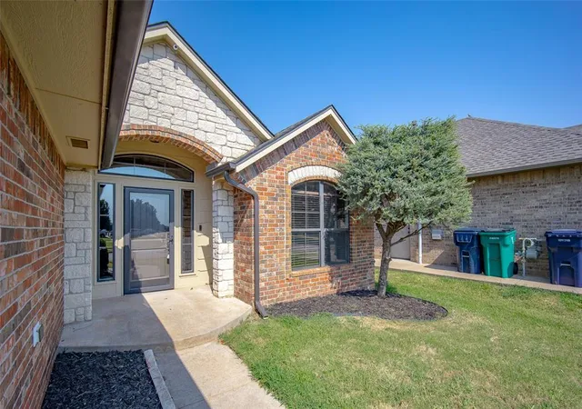 Photo 2 of Single family home for sale at 7513 Harold Dr, Yukon, OK 73099 | MLS# 1245671 | Listing updated on 2026-08-21