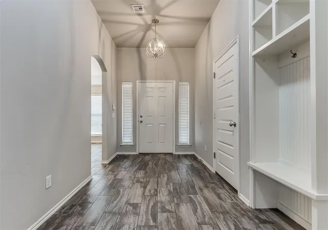Photo 2 of Single family home for sale at 2309 Fallview Dr, Edmond, OK 73034 | MLS# 1245677 | Listing updated on 2026-08-26