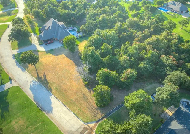 Photo 1 of Land for sale at 16601 Sandstone Cir, Choctaw, OK 73020 | MLS# 1245678 | Listing updated on 2026-09-01