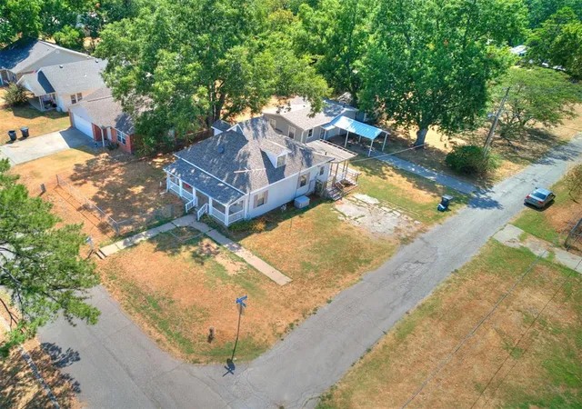 3rd image of 502 S Pottenger Ave, Shawnee, OK 74801 | MLS# 1245681