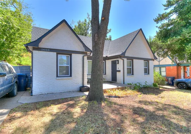 1st image of 1608 Nw 44th St, Oklahoma City, OK 73118 | MLS# 1245690