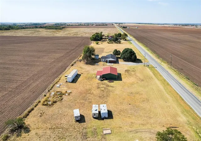 44th image of 1921 State Hwy 92, Chickasha, OK 73018 | MLS# 1245691