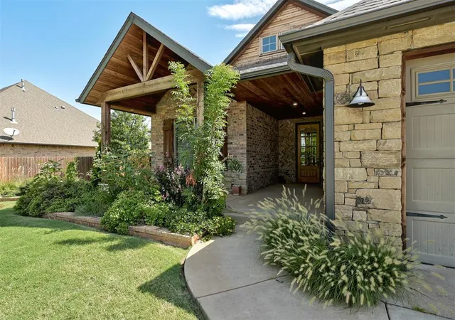 Photo 3 of Single family home for sale at 3904 Bridge Wood Ln, Oklahoma City, OK 73179 | MLS# 1245697 | Listing updated on 2026-08-26