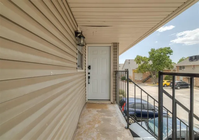Photo 3 of Condo for sale at 6732 N Meridian Ave #D, Oklahoma City, OK 73116 | MLS# 1245702 | Listing updated on 2026-09-30