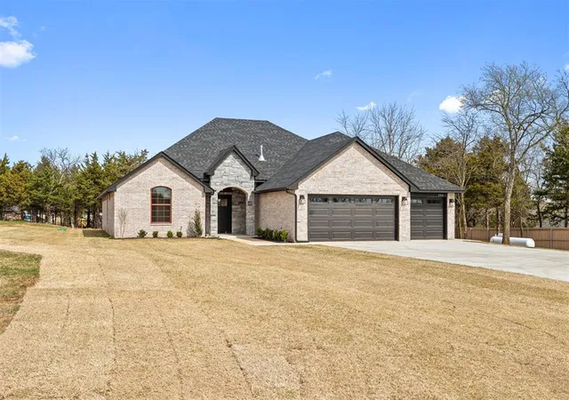1st image of 2416 County Road 1240, Blanchard, OK 73010 | MLS# 1245708