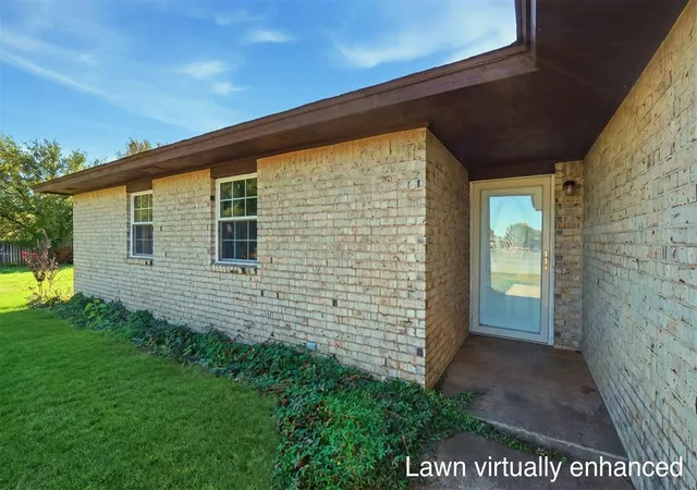 Photo 3 of Single family home for sale at 1406 Beth Ct, Elk City, OK 73644 | MLS# 1245713 | Listing updated on 2026-10-08