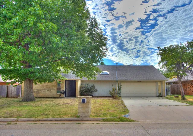 50th image of 10204 Glendover Ave, Oklahoma City, OK 73162 | MLS# 1245728