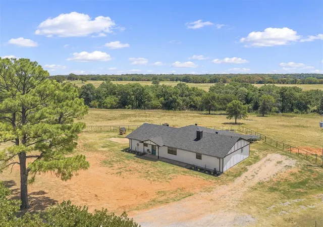 1st image of 14016 State Hwy 76, Lindsay, OK 73052 | MLS# 1245729