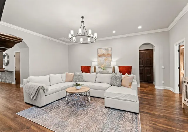 Photo 3 of Sale Pending at 17116 Trophy Dr, Edmond, OK 73012 | MLS# 1245766 | Listing updated on 2026-09-03