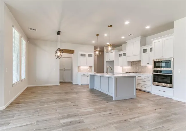 Single family home for sale at 6509 Nw 144Th St, Oklahoma City, OK 73142 | MLS# 1245789