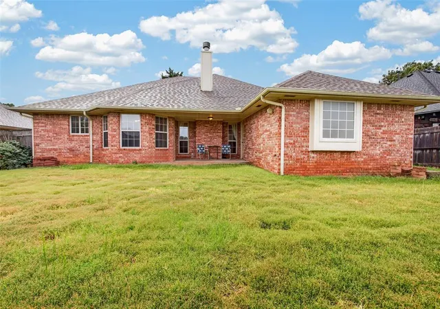 20th image of 1721 Fawn Valley Ln, Edmond, OK 73003 | MLS# 1245794