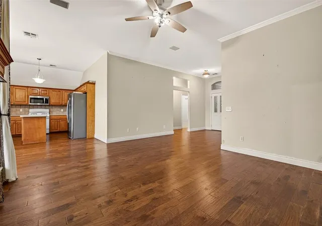 5th image of 1721 Fawn Valley Ln, Edmond, OK 73003 | MLS# 1245794