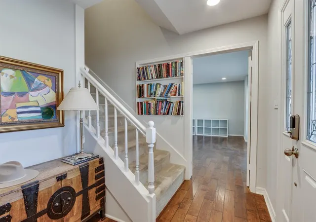 Photo 3 of Single family home for sale at 3037 Stonybrook Rd, Oklahoma City, OK 73120 | MLS# 1245799 | Listing updated on 2026-09-20