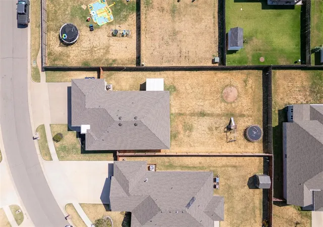 25th image of 3509 Upland Ridge Dr, Yukon, OK 73099 | MLS# 1245806
