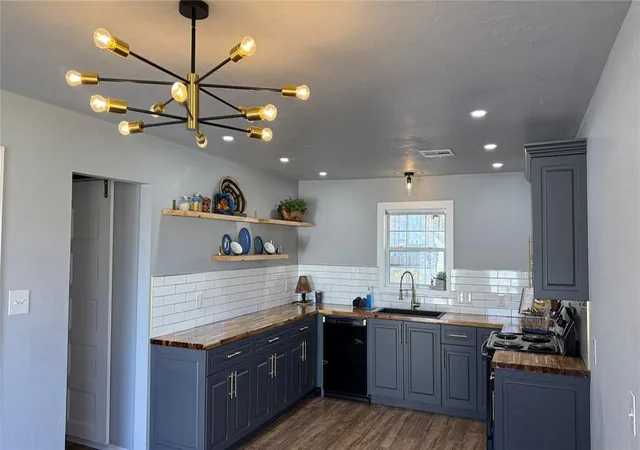 Photo 3 of Sale Pending at 1206 Monroe Dr, Shawnee, OK 74804 | MLS# 1245813 | Listing updated on 2026-09-05