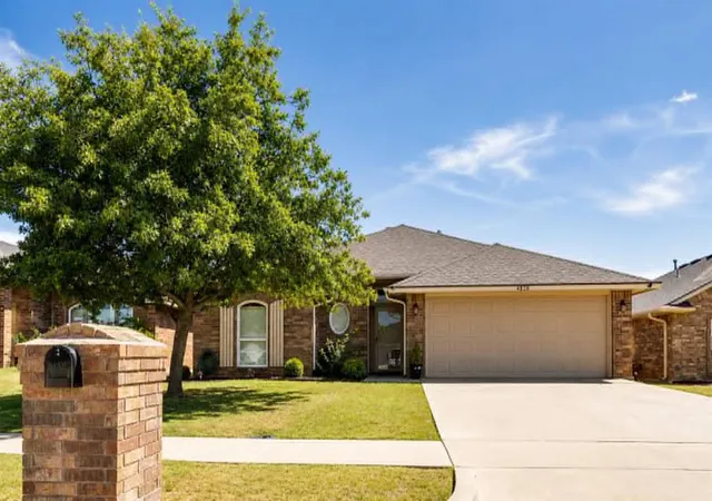 1st image of 4820 Sw Malcom Rd, Lawton, OK 73505 | MLS# 1245820