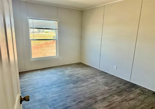 4th image of 8782 Rebekah Rd, Yukon, OK 73099 | MLS# 1245857