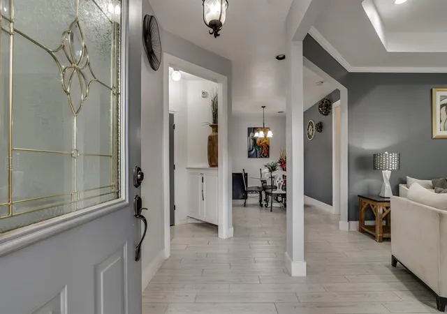 3rd image of 1601 Laurel Pl, Edmond, OK 73003 | MLS# 1245859