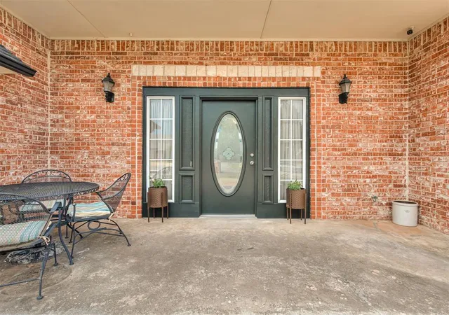 3rd image of 2365 Elm Tree Ln, Blanchard, OK 73010 | MLS# 1245863
