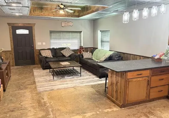 Photo 4 of Single family home for sale at 20799 N Us Hwy 259, Broken Bow, OK 74728 | MLS# 1245866 | Listing updated on 2026-09-24