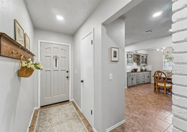 Photo 3 of Sale Pending at 3604 N Ann Arbor Pl, Oklahoma City, OK 73122 | MLS# 1245870 | Listing updated on 2026-08-27