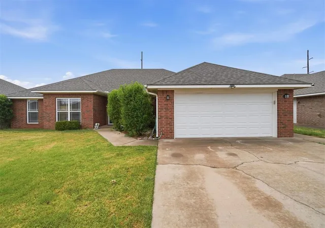 Photo 1 of Single family home for sale at 1804 Cougar Cir, Altus, OK 73521 | MLS# 1245881 | Listing updated on 2026-08-28