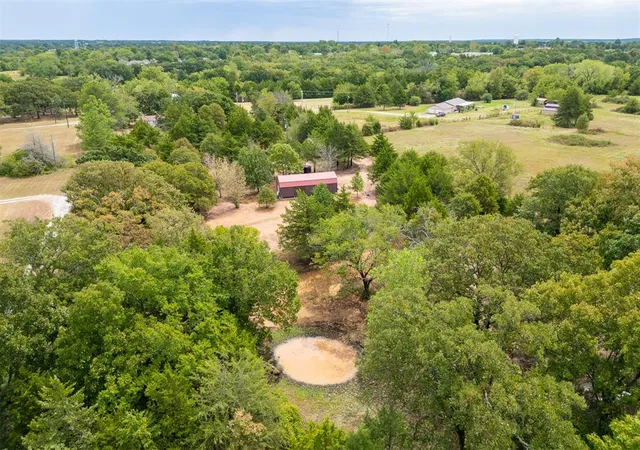 1st image of 118 N Hurst Ln, Tecumseh, OK 74873 | MLS# 1245890