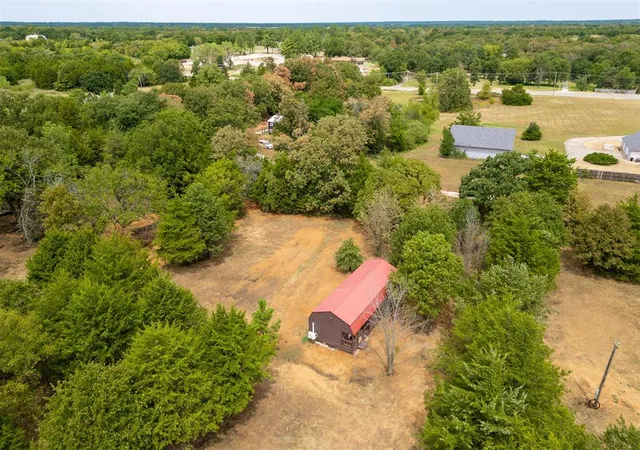 3rd image of 118 N Hurst Ln, Tecumseh, OK 74873 | MLS# 1245890