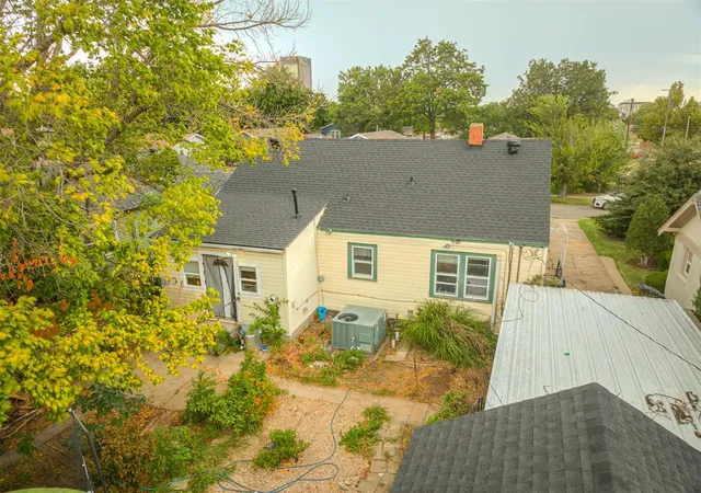 3rd image of 1416 Nw 44Th St, Oklahoma City, OK 73118 | MLS# 1245914