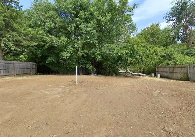 4th image of 2620 Amy Ct, Moore, OK 73160 | MLS# 1245933
