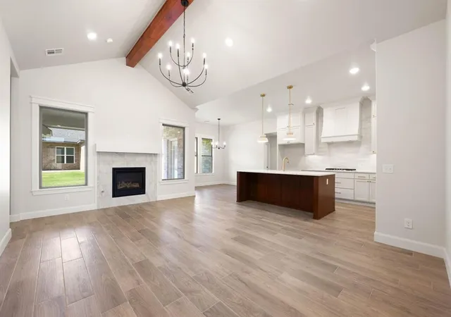 Photo 2 of Single family home for sale at 5105 Vine Cliff Rd, Mustang, OK 73064 | MLS# 1245943 | Listing updated on 2026-10-20