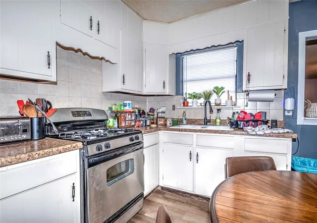 Photo 4 of Single family home for sale at 606 N Cedar Ave, Stroud, OK 74079 | MLS# 1245968 | Listing updated on 2026-08-31