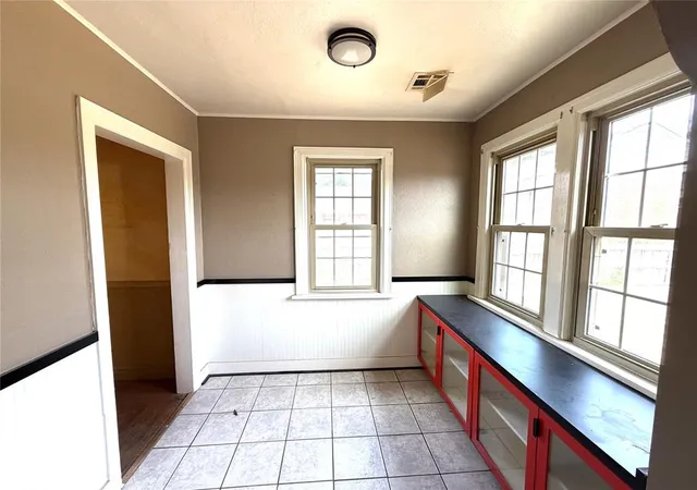 Photo 3 of Sale Pending at 2101 Nw 27Th St, Oklahoma City, OK 73107 | MLS# 1245982 | Listing updated on 2026-10-05